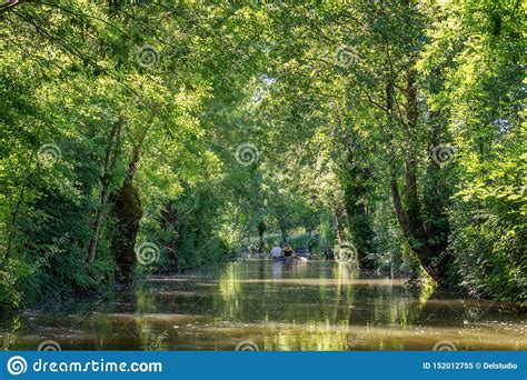 Marais Poitevin: La Venecia Verde de Francia